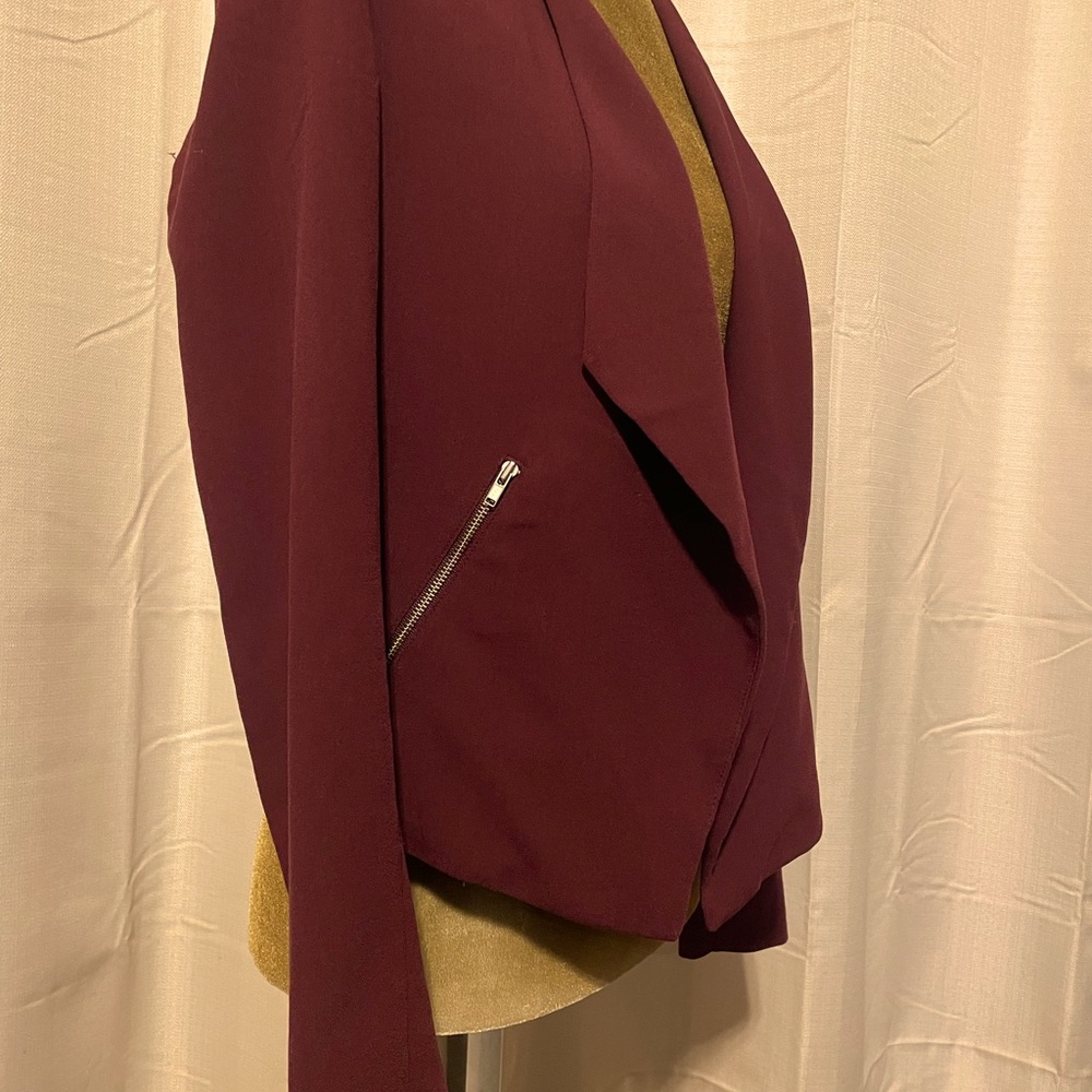 Divided H&M burgundy size 8 blazer.